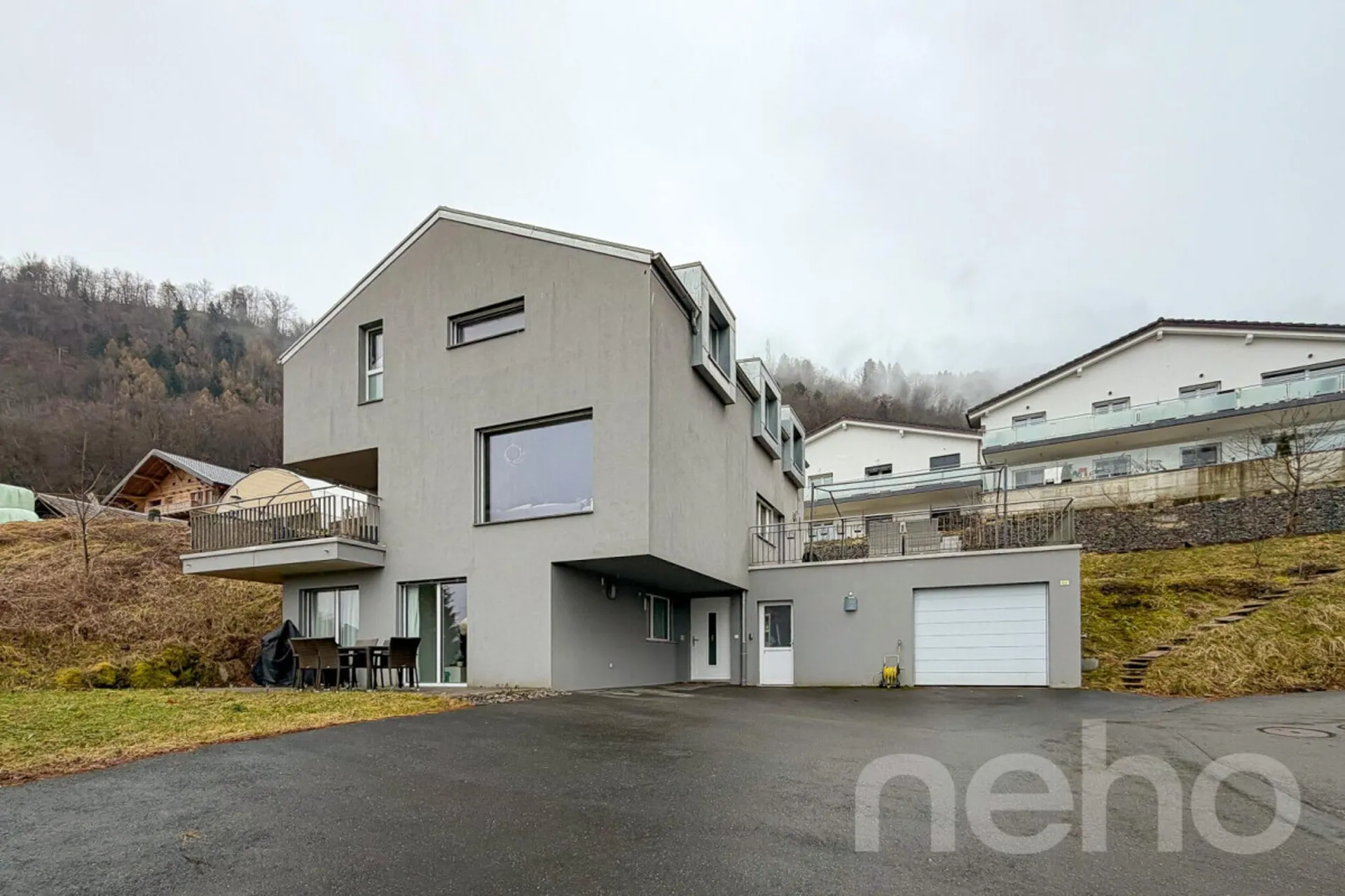Exclusif : Villa de deux logements
