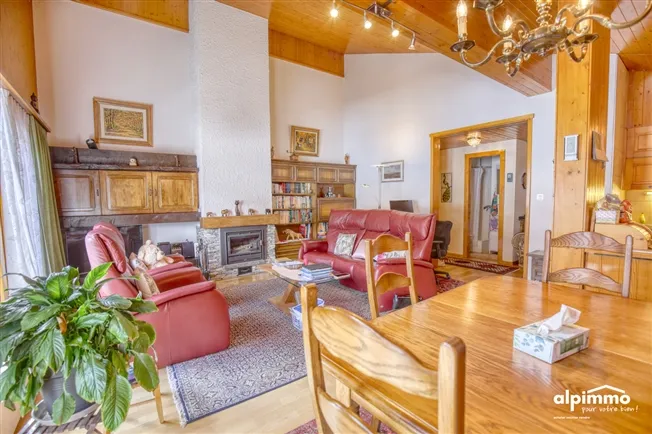 Im Penthouse und im Zentrum des Bahnhofs Nendaz, hervorragende 3,5 Zimmer!