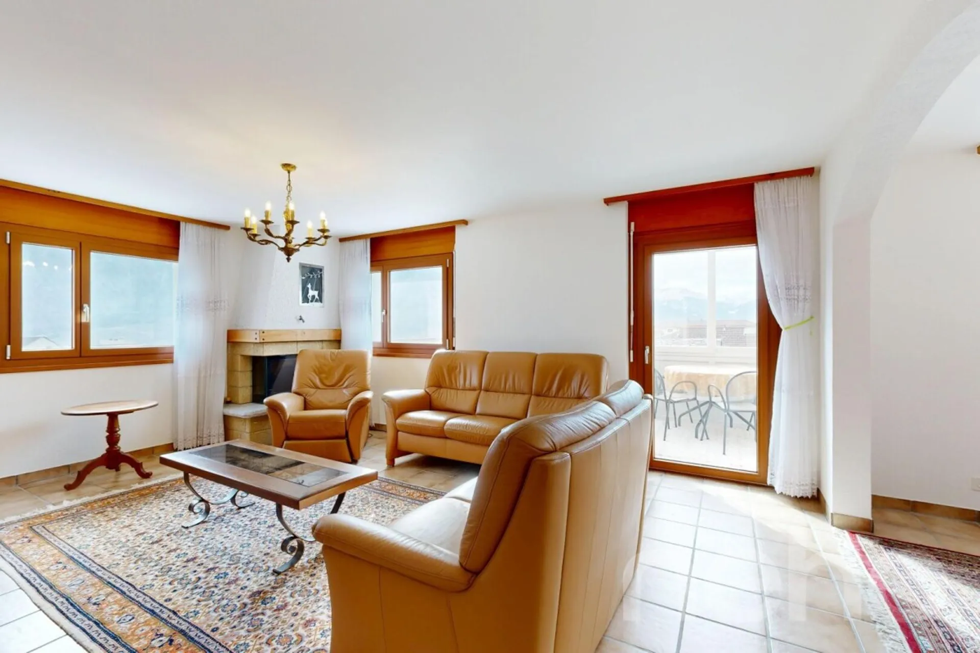 Exclusif: Lumineux appartement traversant de 3 chambres