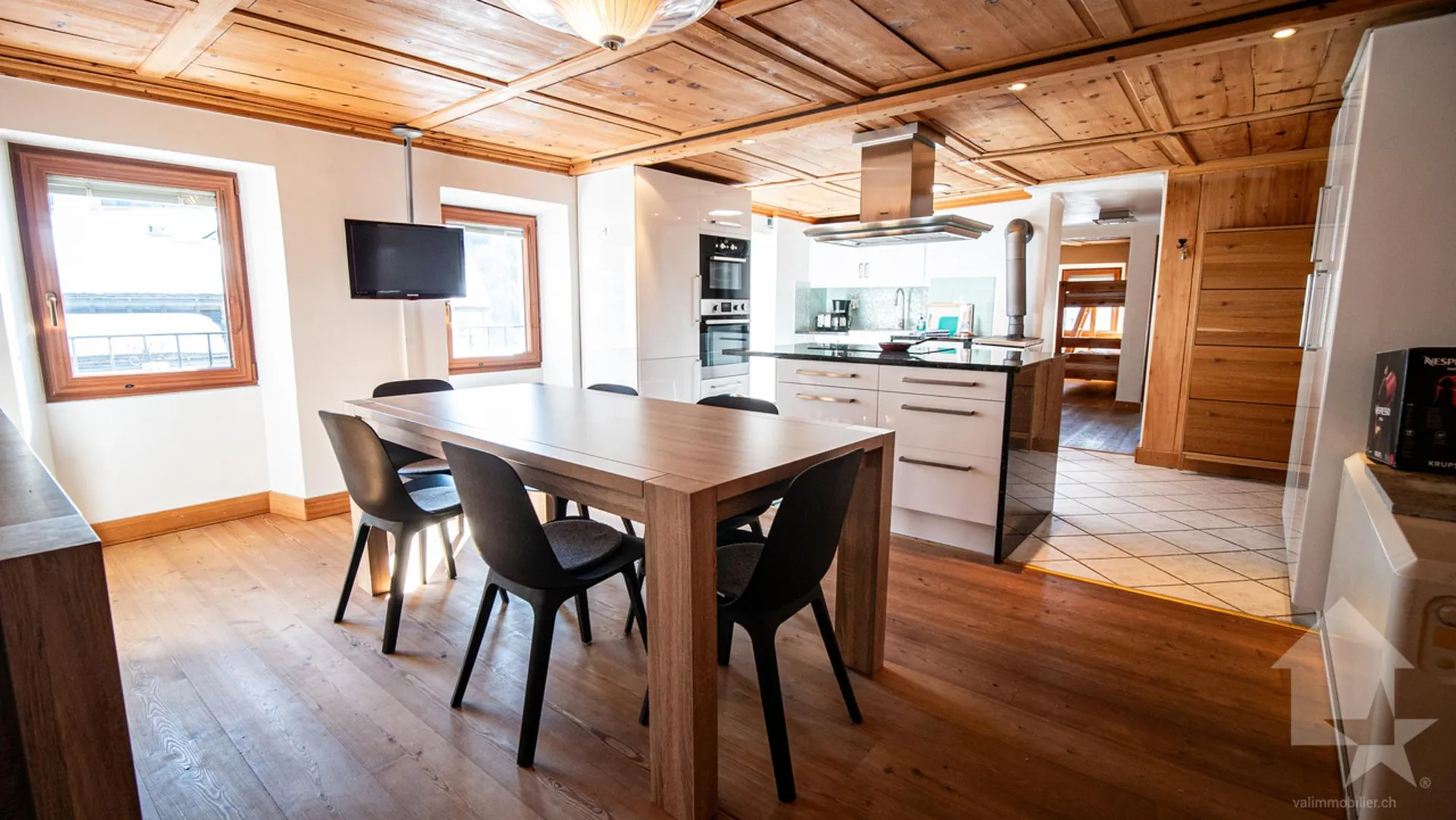 Splendide duplex en attique au centre du village