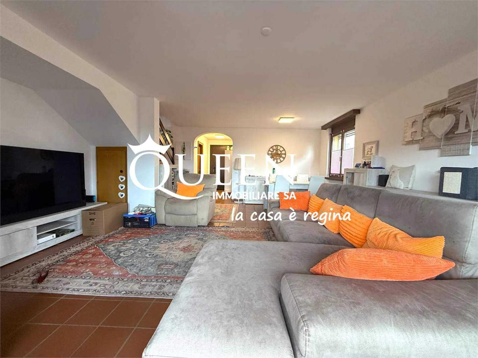 Cademario: duplex 3.5 locali con vista aperta in residenza con piscina