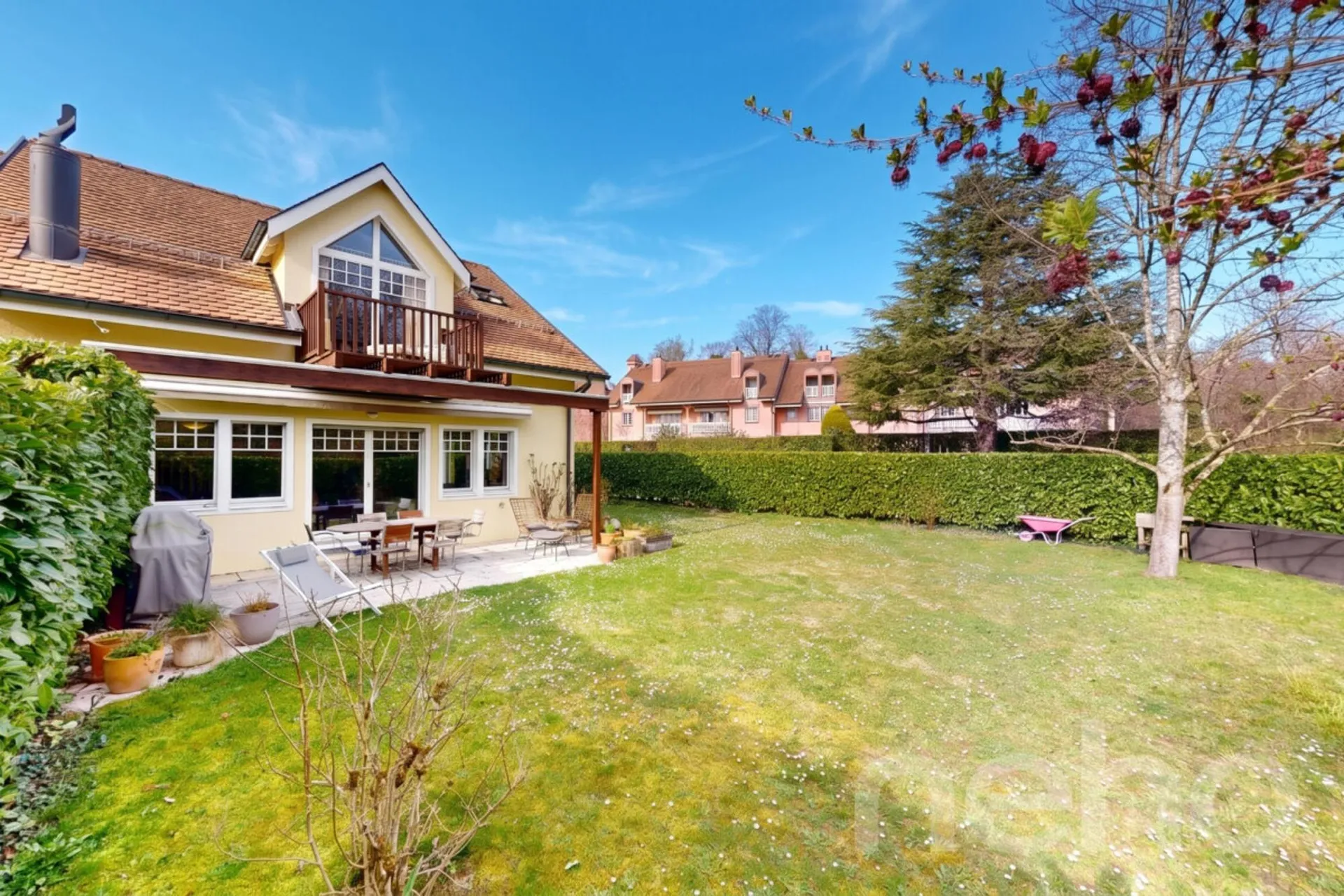 Magnifique maison avec jardin dans les résidences du Golf