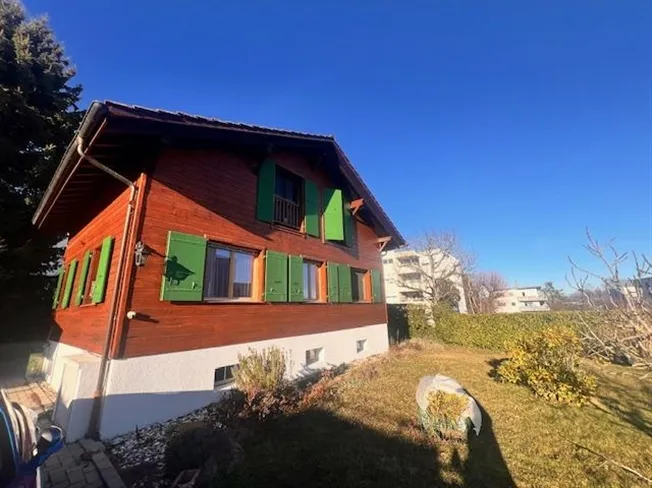 Lebens-Rentenhaus in St-Prex (VD)