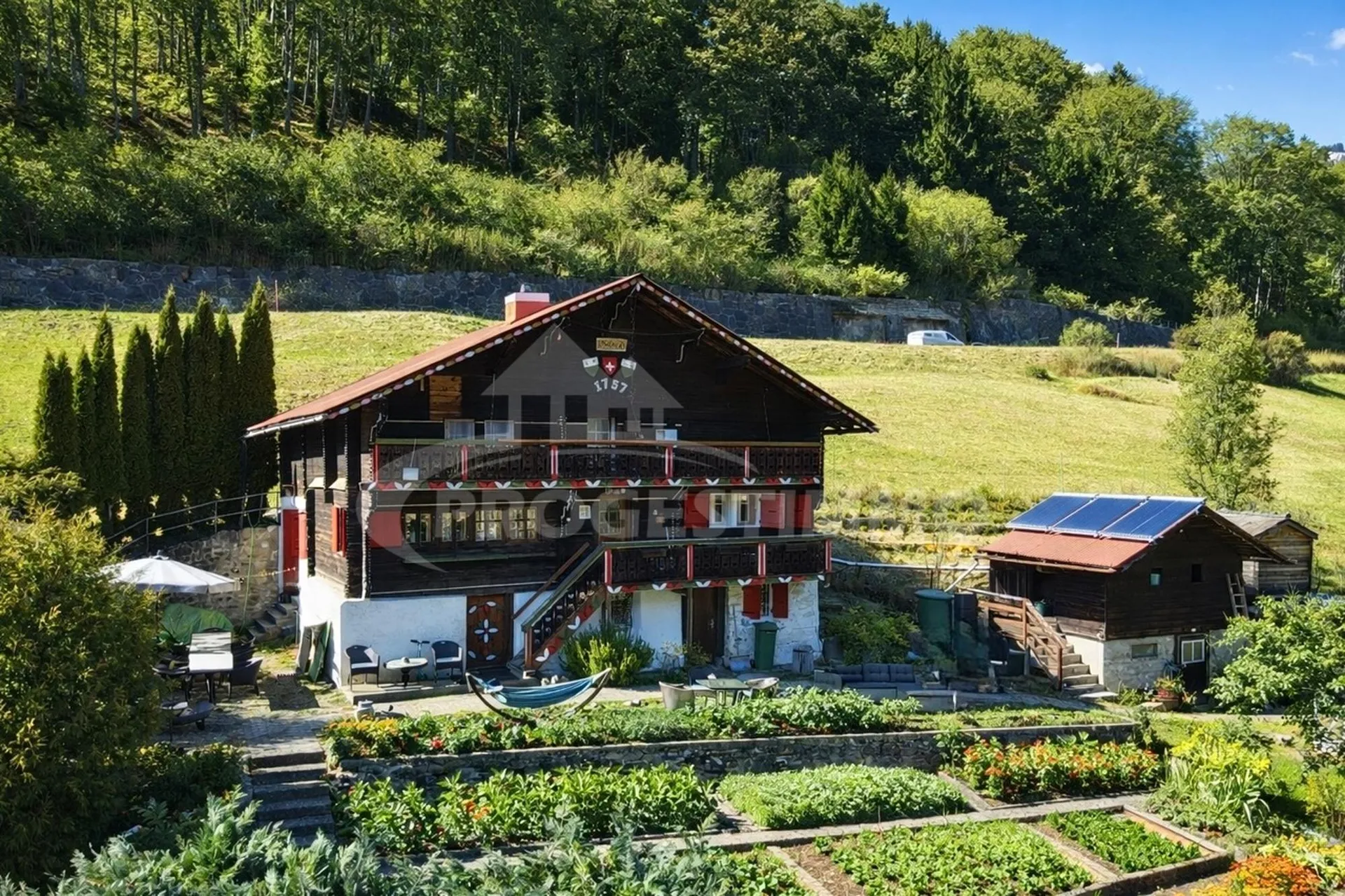 AUTHENTIQUE CHALET RÉNOVÉ AU COEUR DES ALPES VAUDOISES