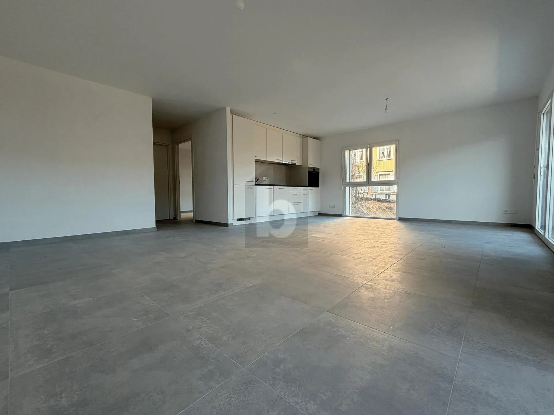 AVEC GRAND BALCON AU SUD - NEUF  (LOT15)