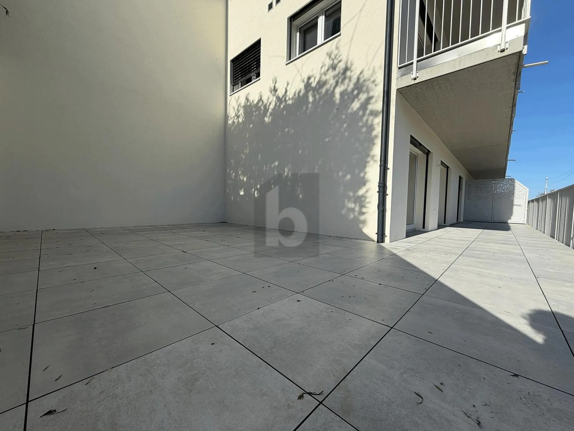 AVEC SPACIEUSE TERRASSE DE 28/54M2  - NEUF (LOT 16/17)