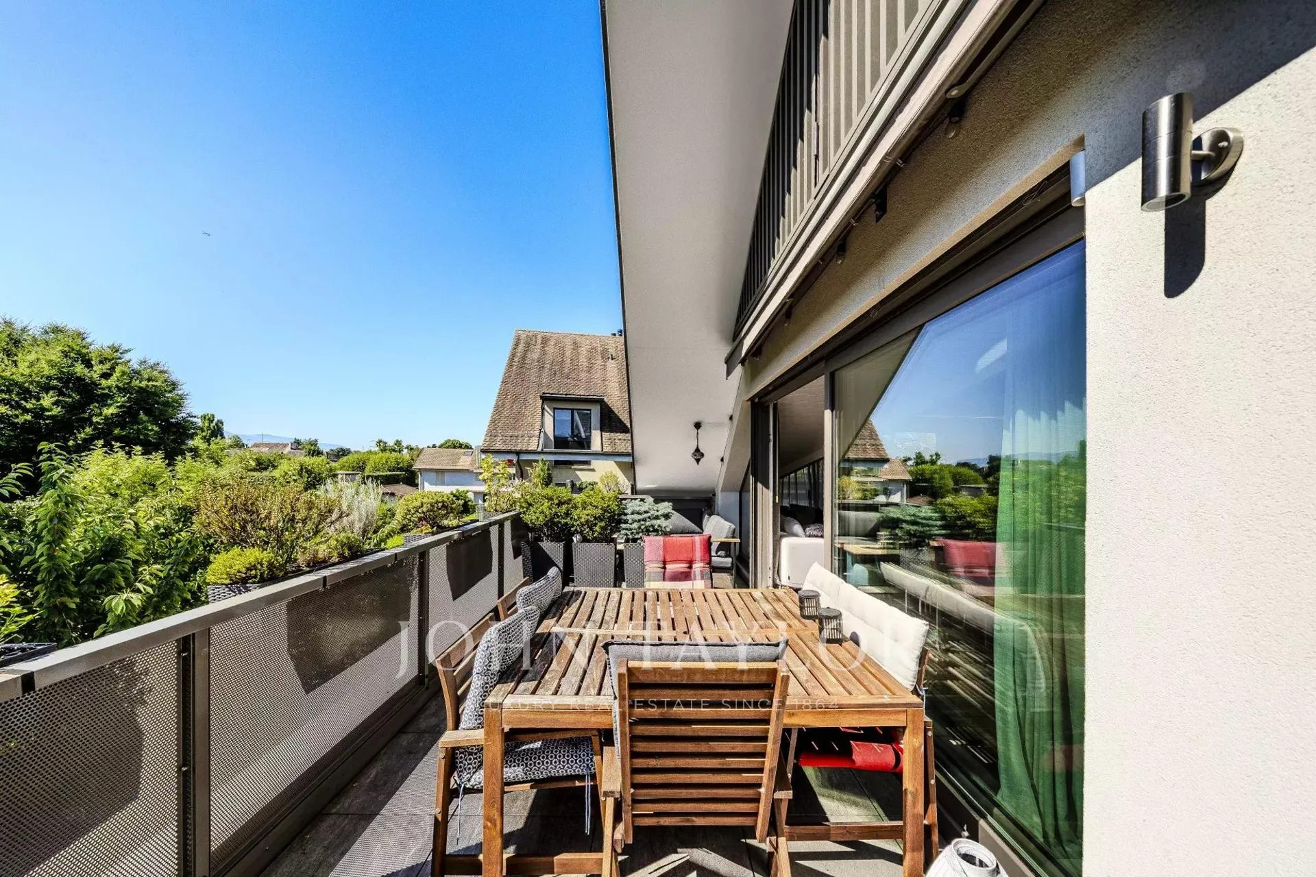 À saisir?: duplex haut standing avec terrasse et vue verdure?