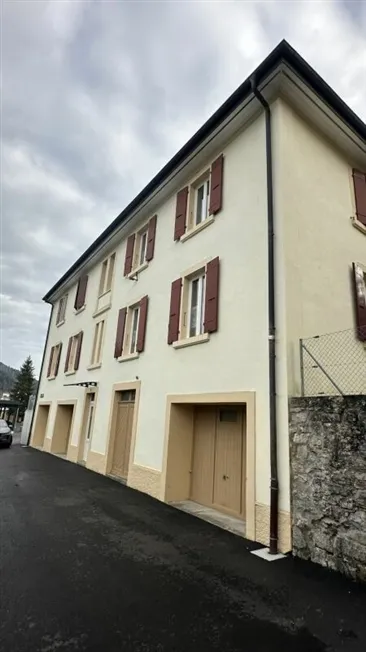 3-Zimmer-Wohnung auf der 2 Etage – Chemin des Prises 2, Couvet (Val-de-Travers)