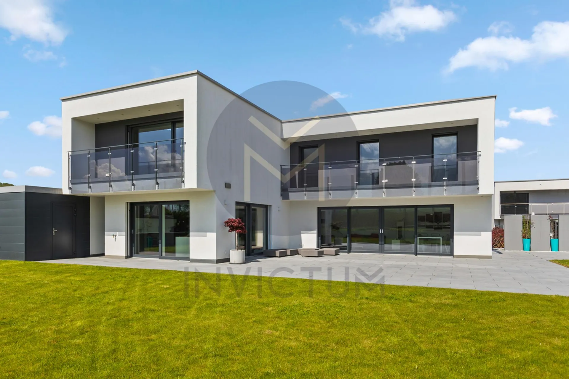 Villa contemporaine d'exception avec terrasse et jardin