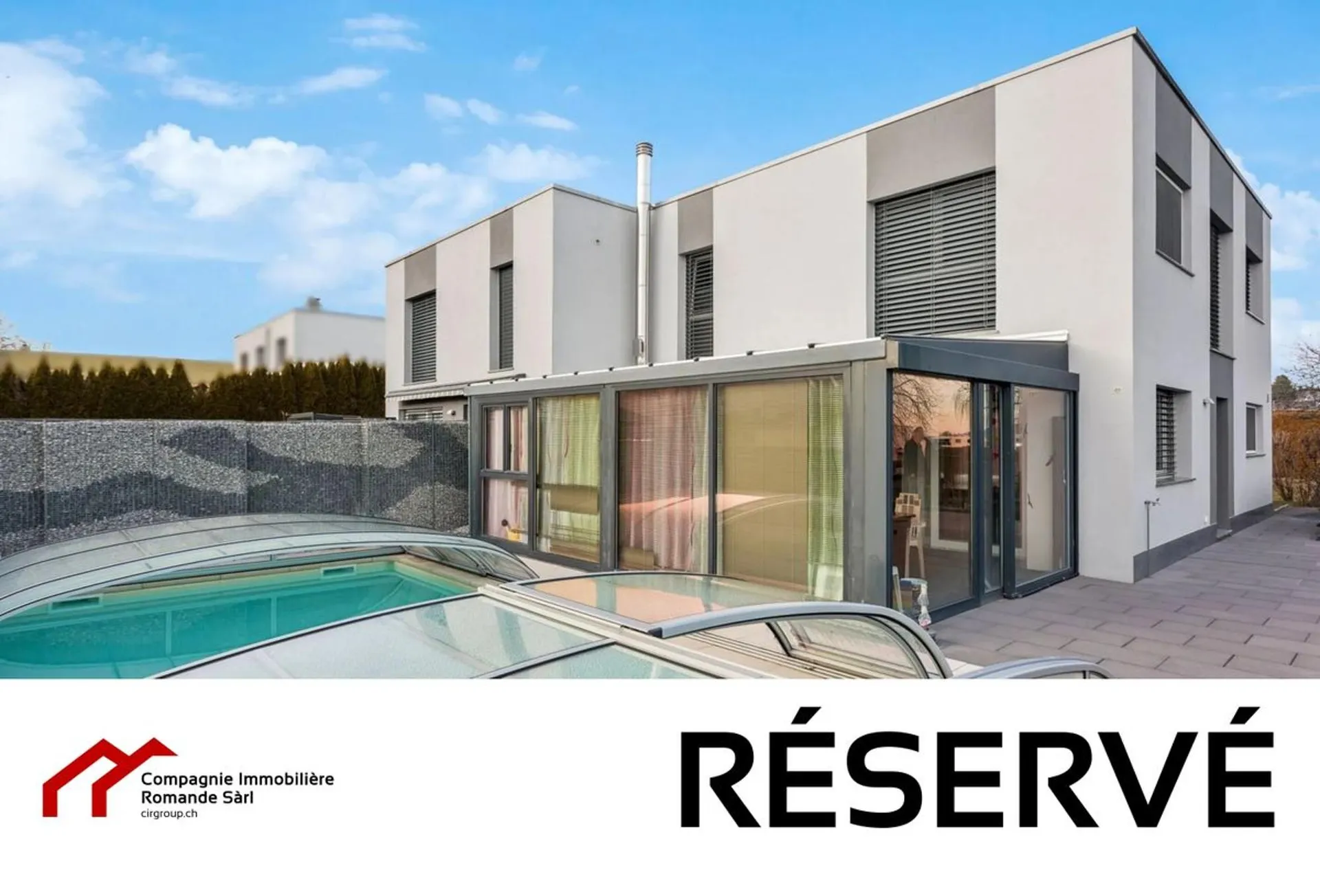 Villa jumelée indépendante avec piscine à Romont