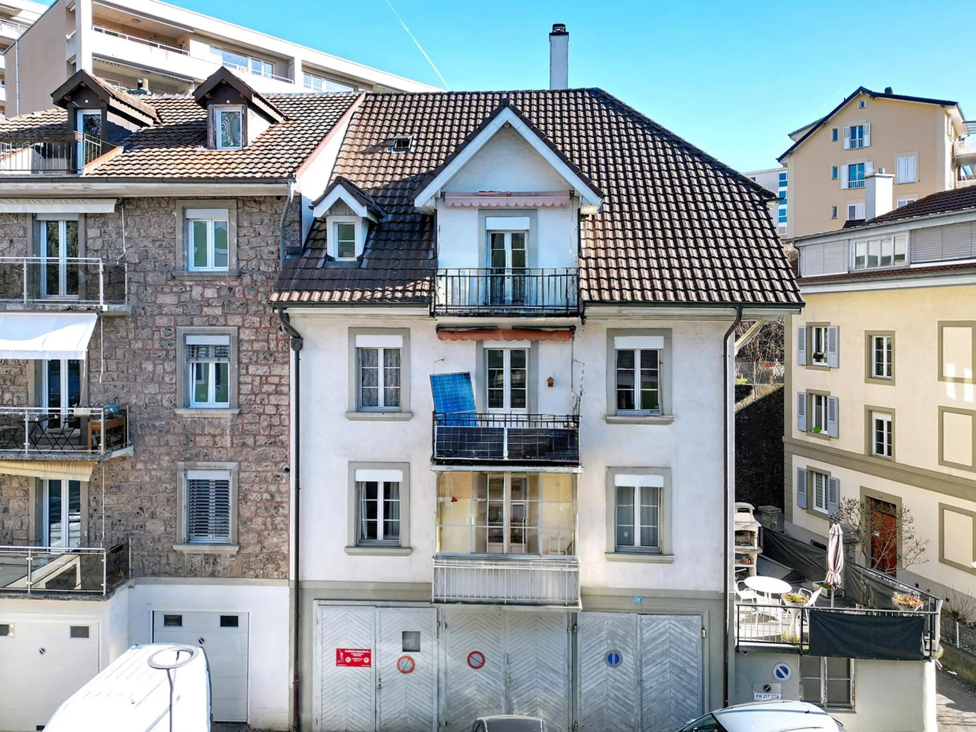 Charmant immeuble de trois appartements au centre-ville de Fribourg