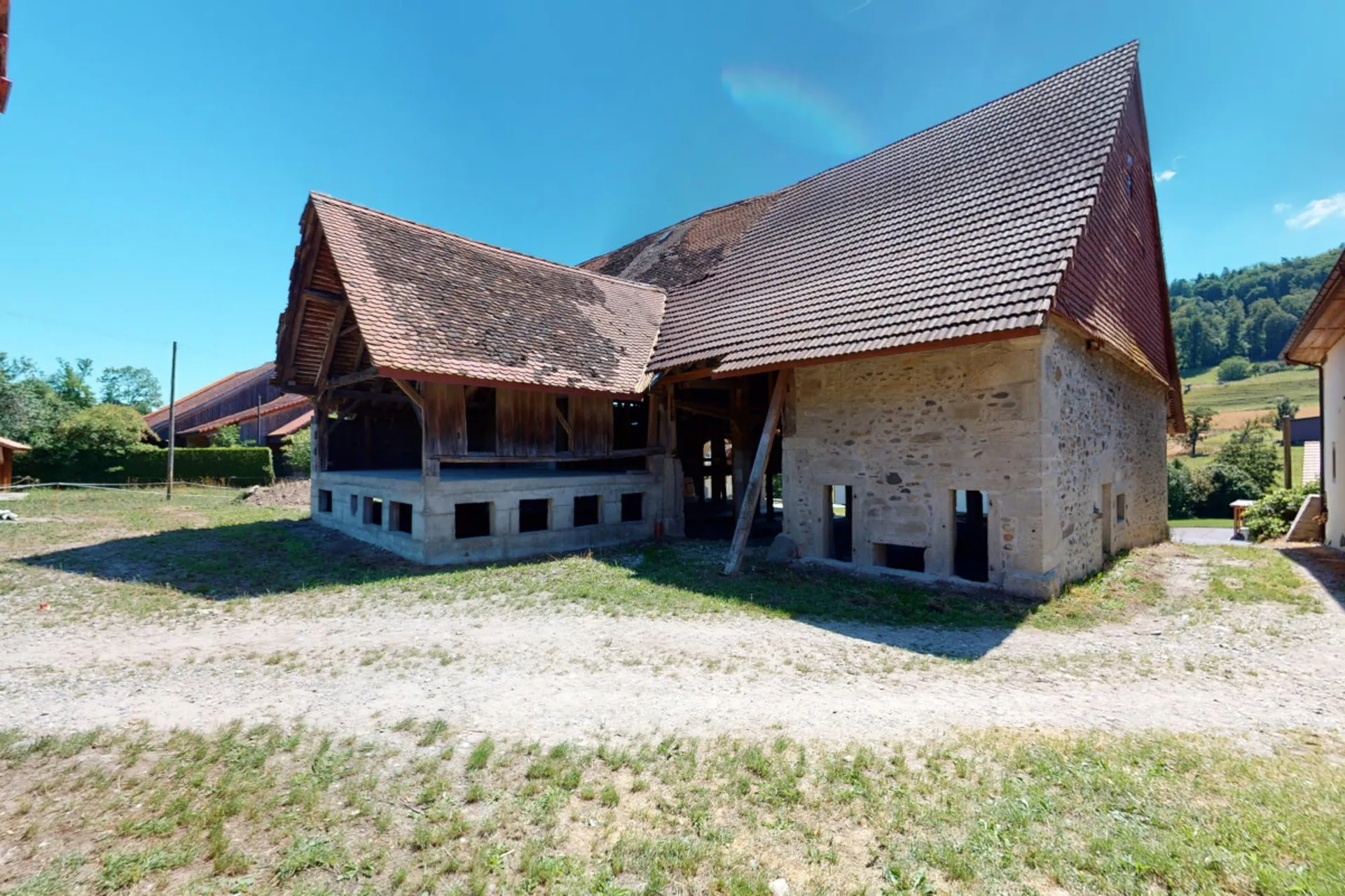 Image 4
