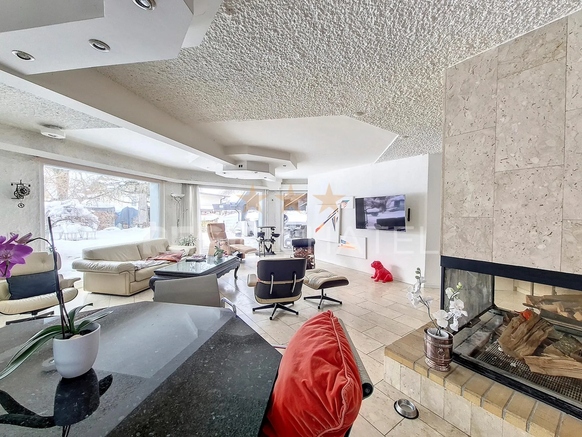 Spacieux appartement avec jardin et grand garage/atelier