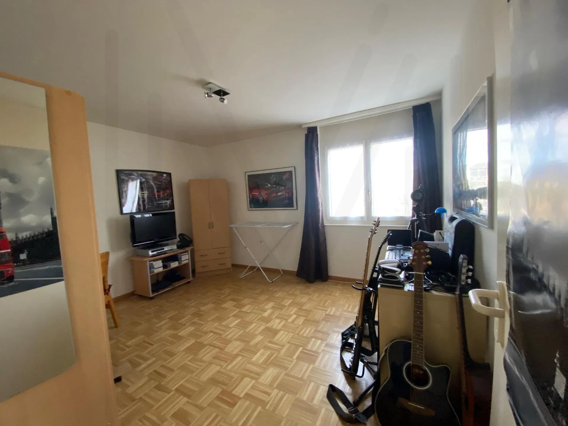 Image 9