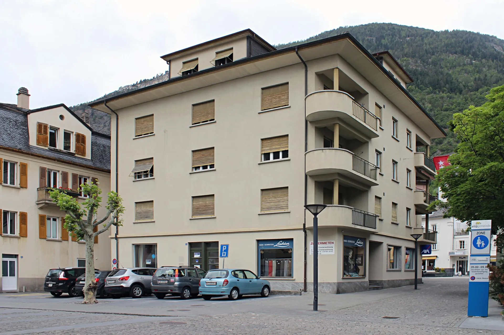 Frisch renovierte 4.5 Zimmer-Wohnung im Zentrum von Visp
