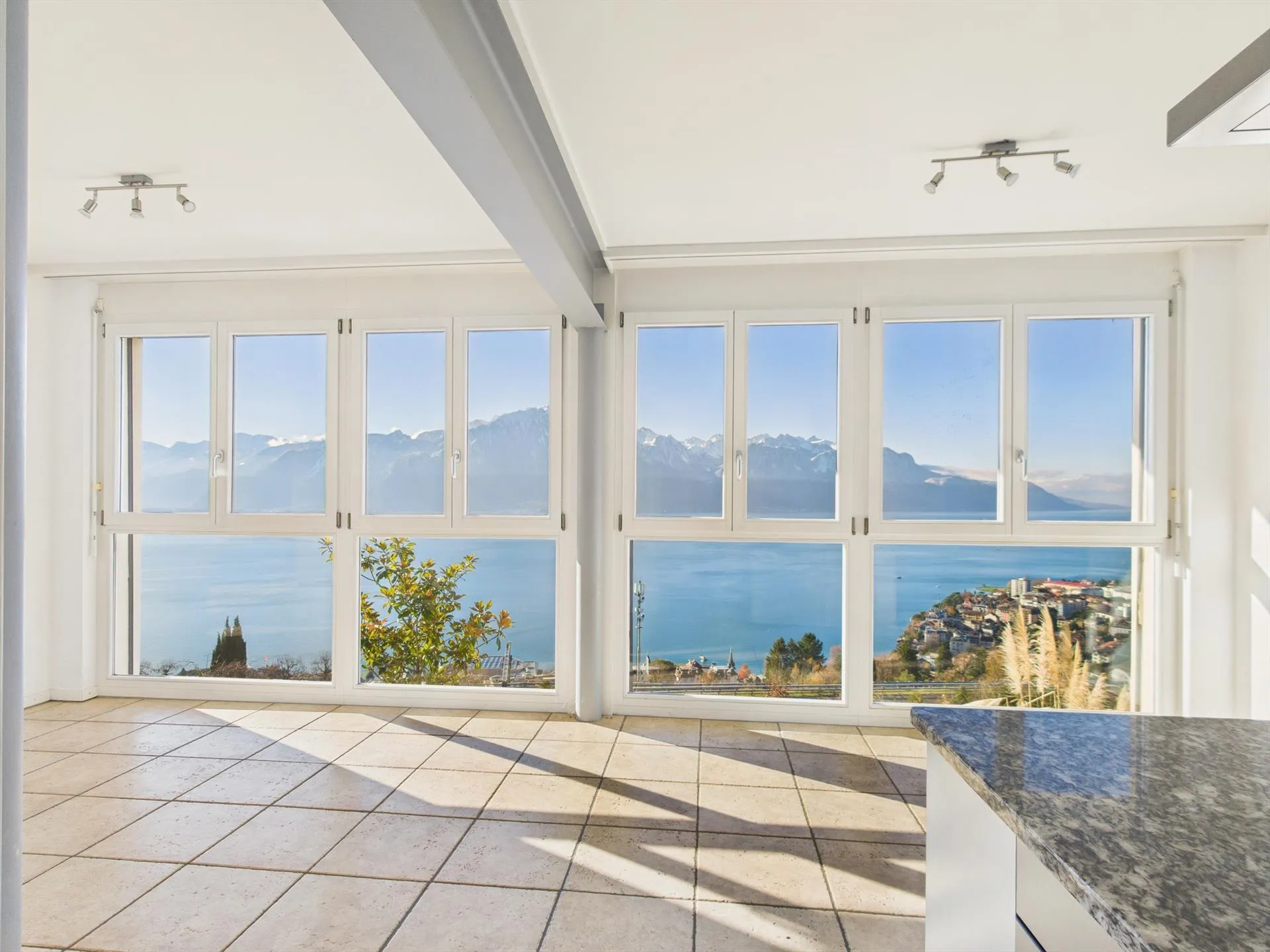 Appartement d’exception avec vue panoramique sur le Léman à Montreu...