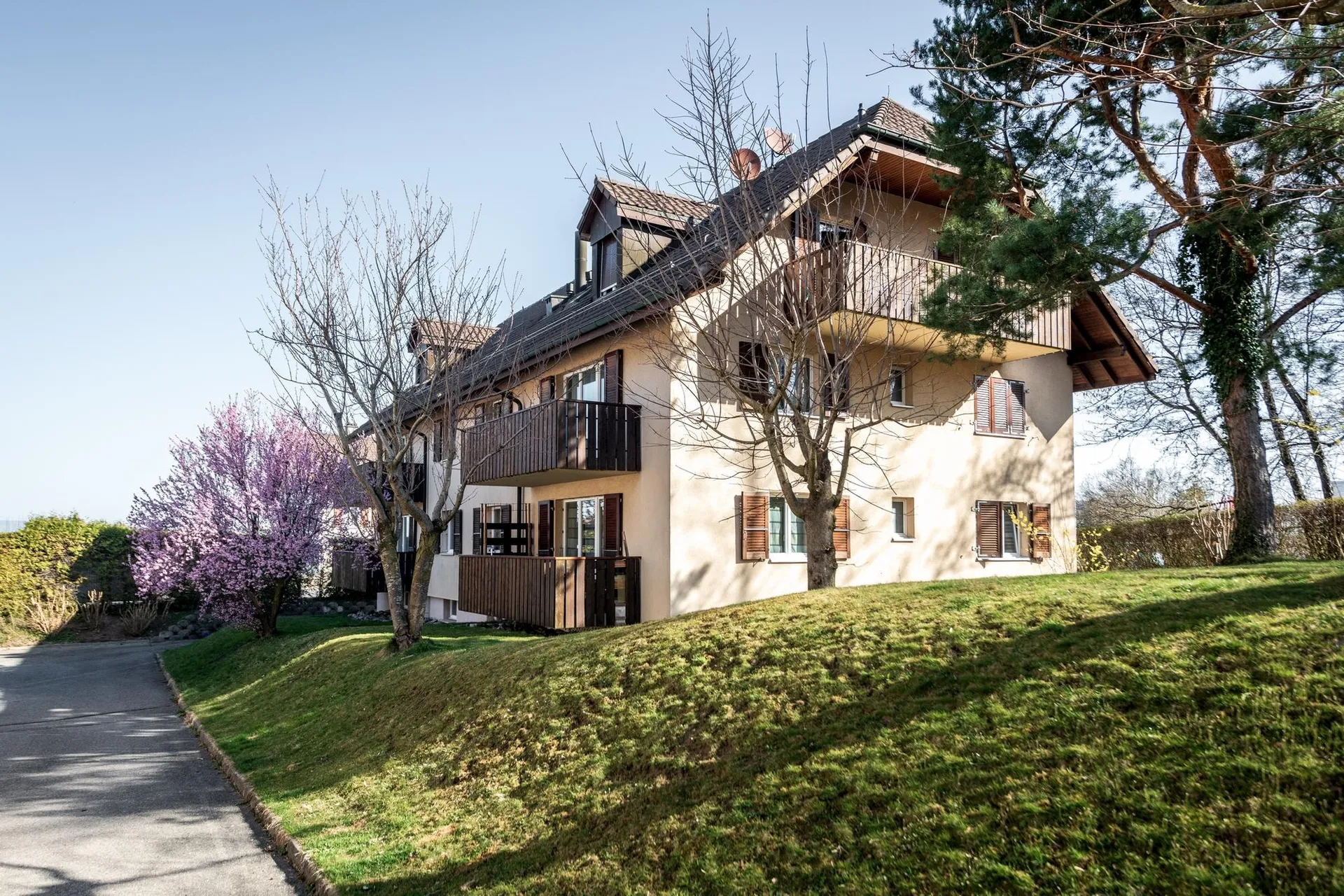 Bel appartement de 3½ pièces avec balcon