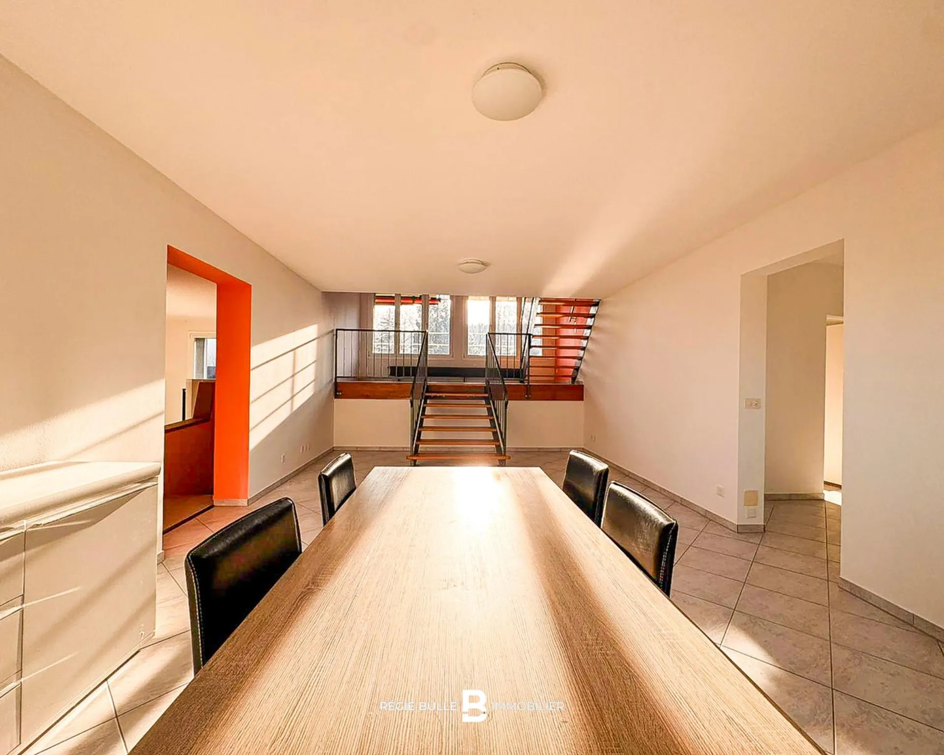 Grolley - Superbe duplex de 6.5 pièces à louer
