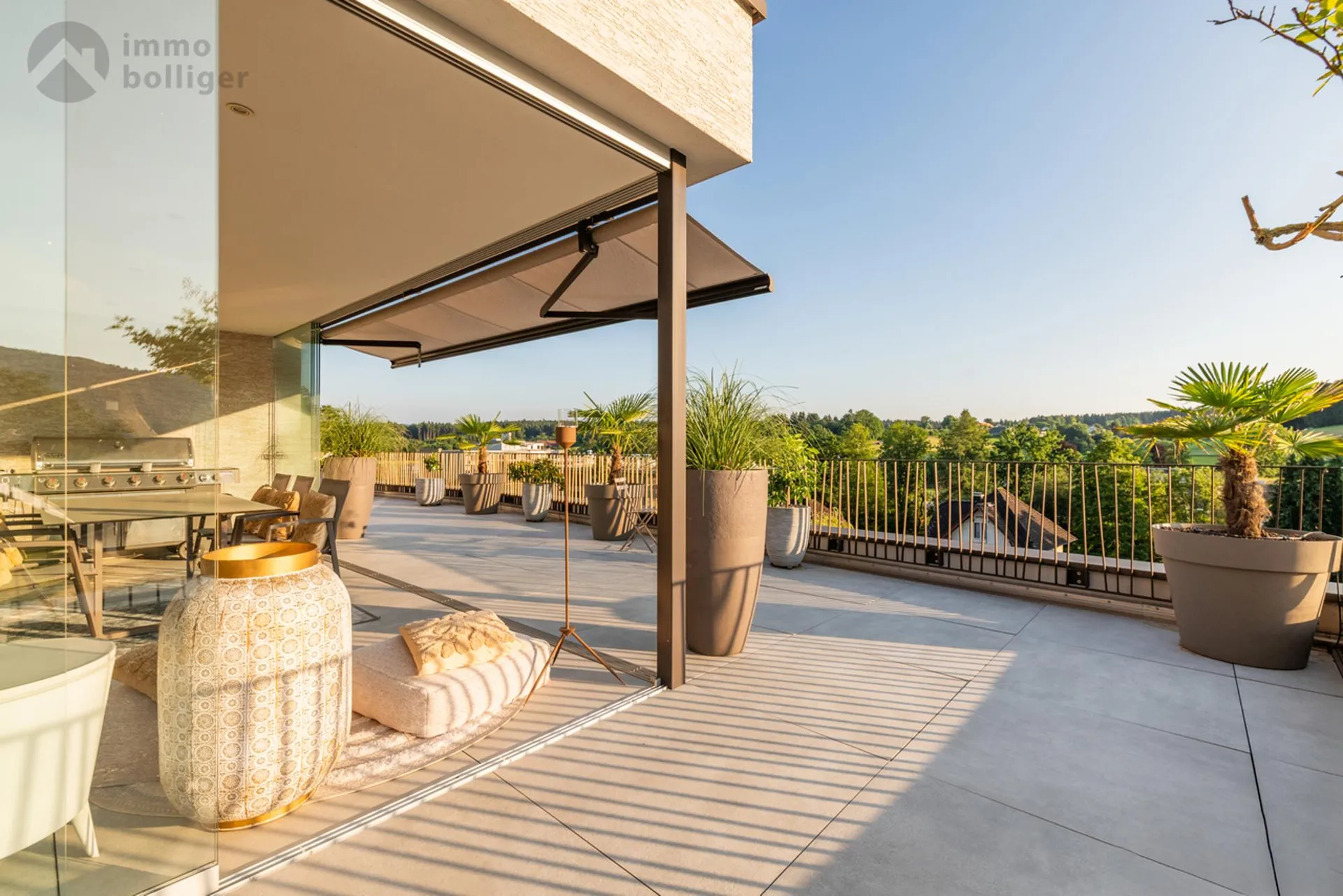 Exquisite Attikawohnung mit Weitblick