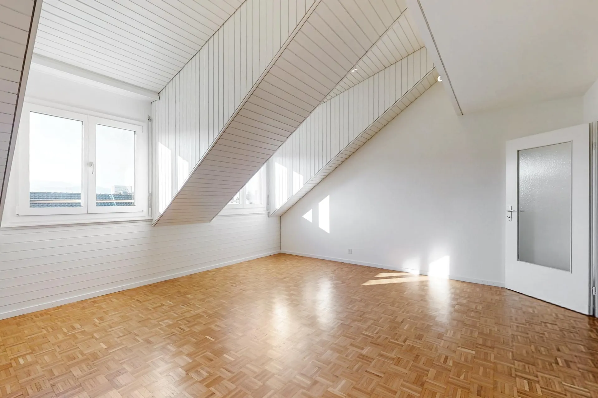 Appartements rénovés - 5.5 pièces  Rue Marcello, Fribourg
