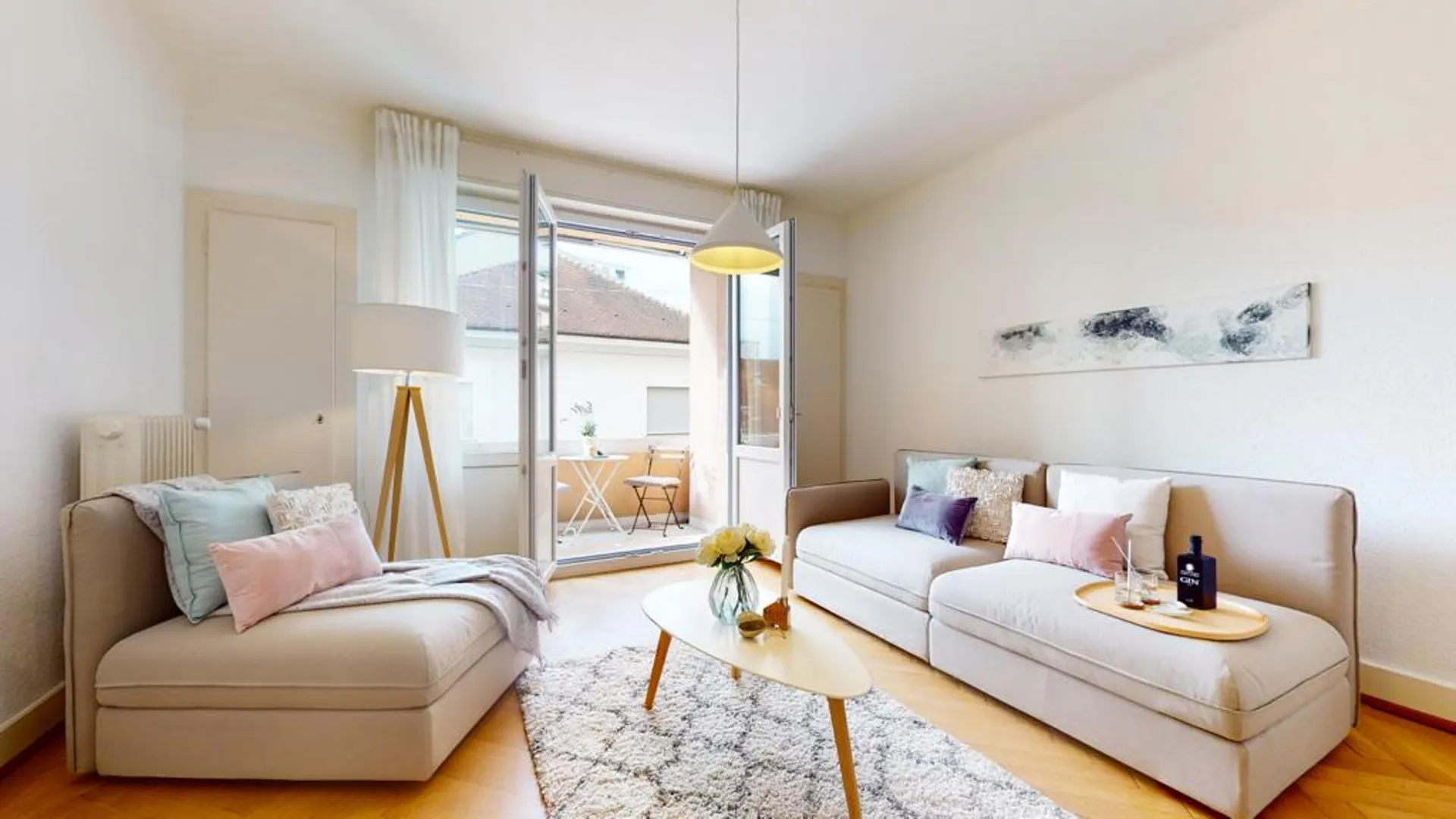 Nouvelle rénovation - Appartement spacieux au centre-ville