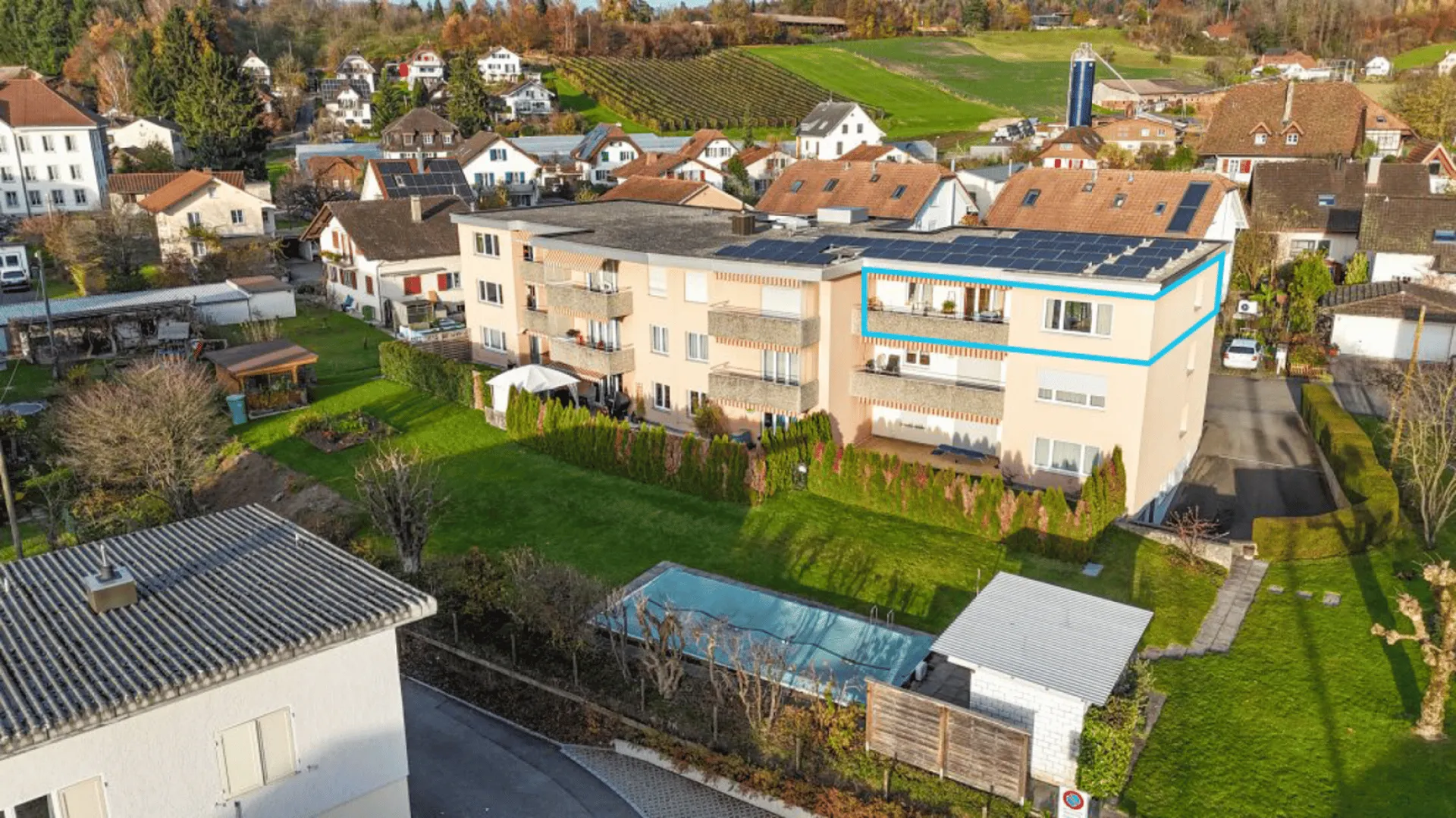 Entspannung Pur: 4.5-Zimmerwohnung mit Gemeinschaftspool und Sauna
