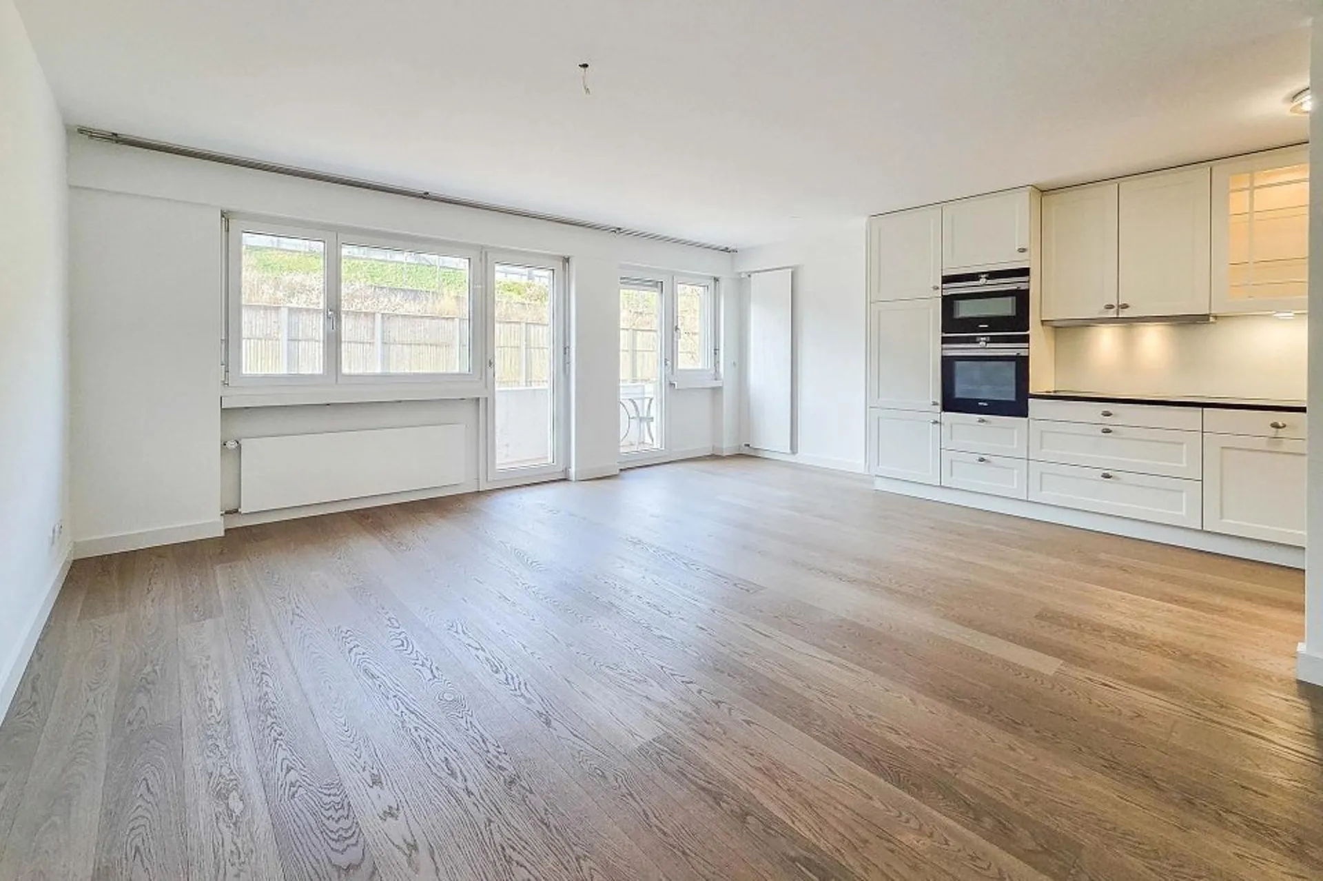 Günstig wohnen oder Investitionsobjekt - renovierte, helle 3.5 Zimmer-Wohnung