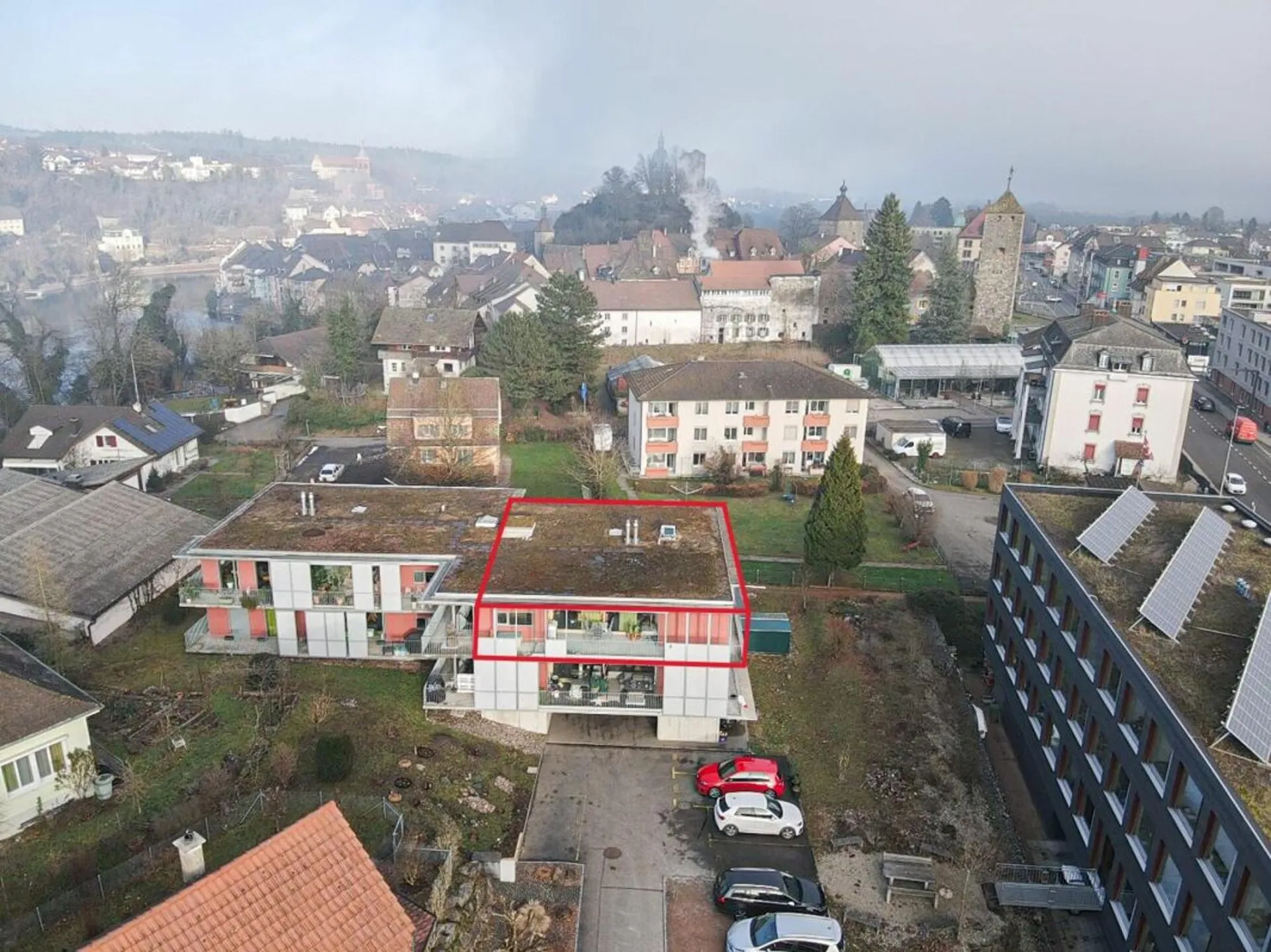 Hochwertige 4.5-Zimmerwohnung mit Schwedenofen und Klimaanlage