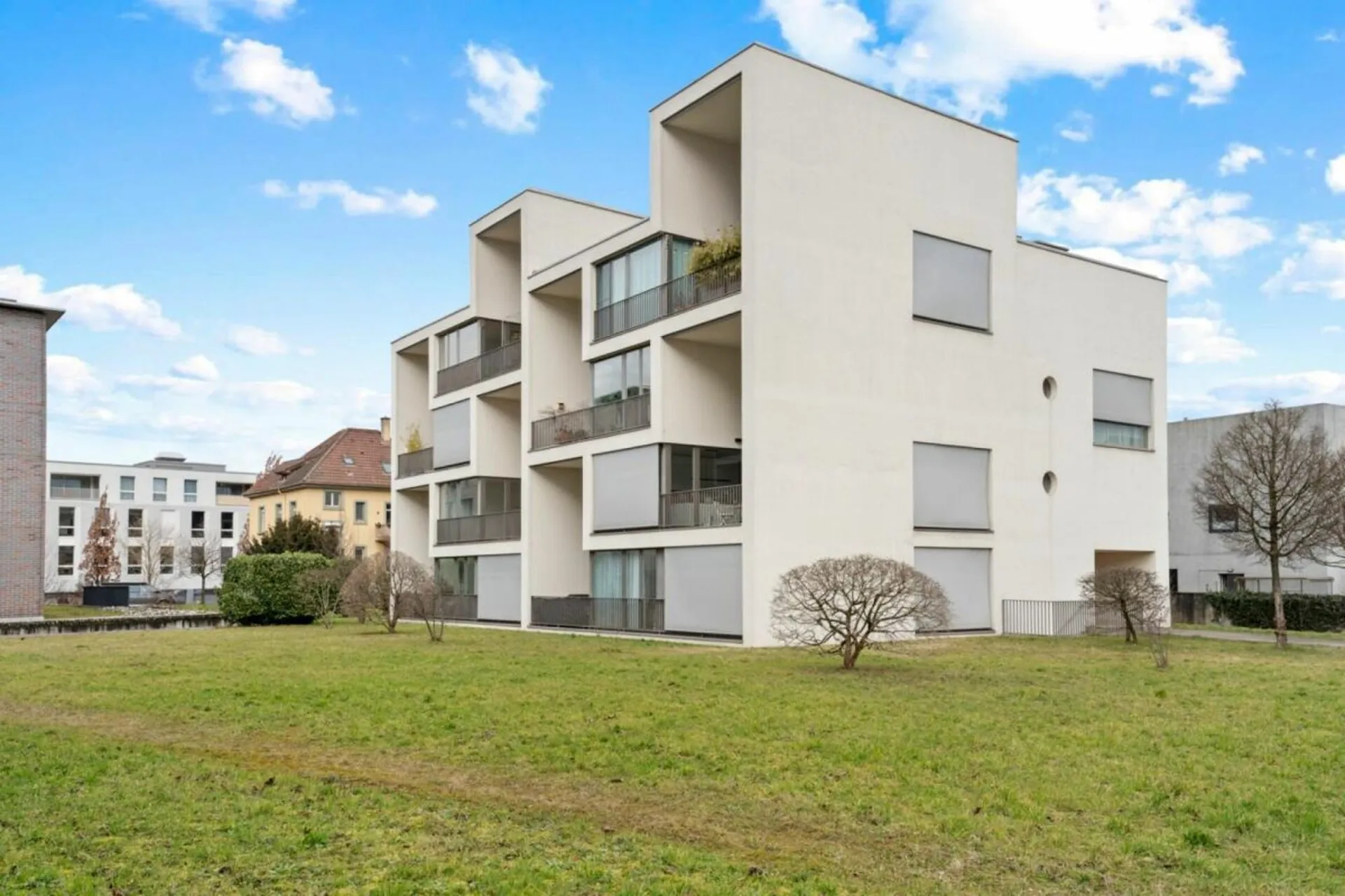 Moderne Wohnung in Pile UP Architektur Gebäude in Rheinfelden