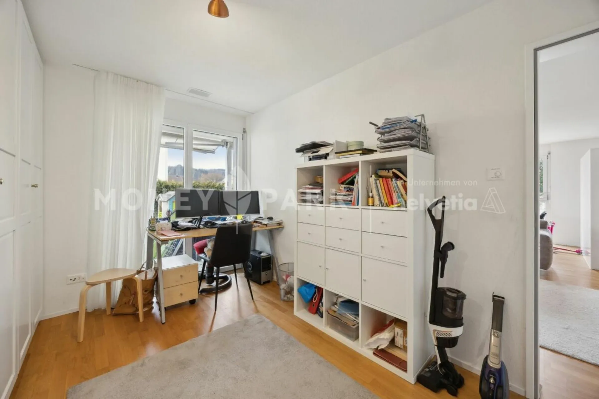 Image 7