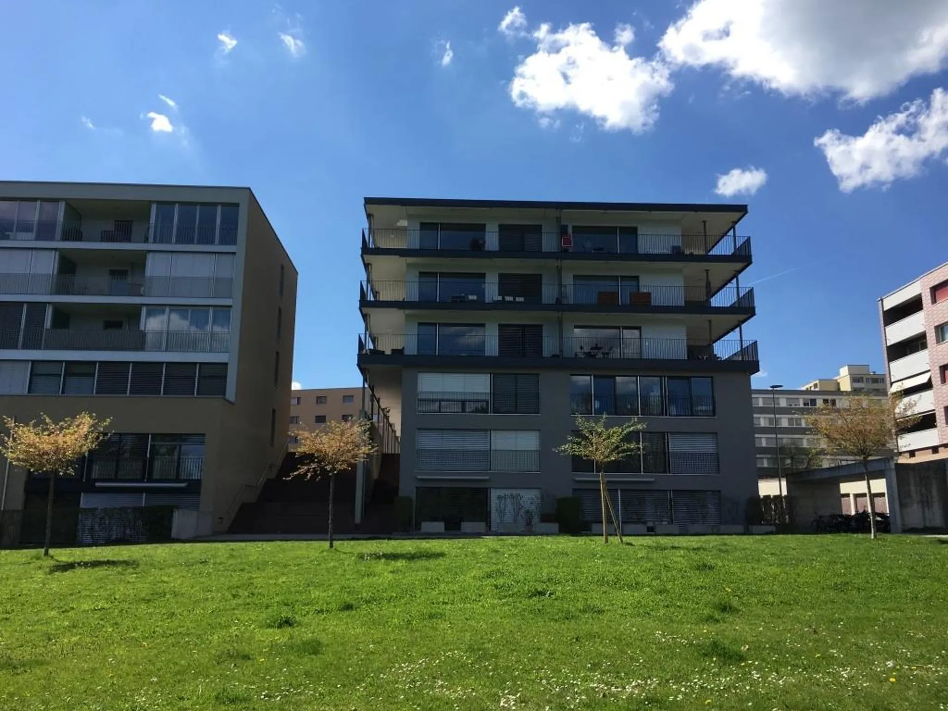 LOCATION AVEC CAUTION GRATUITE ! - 3.5 pièces proche de toutes commodités