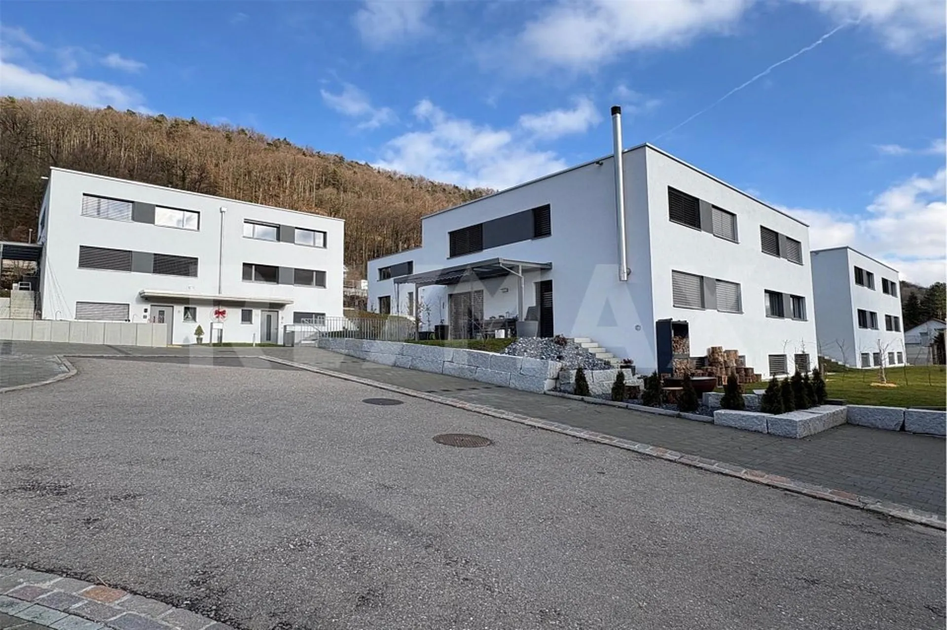 Neubauprojekt 6 Doppeleinfamilienhäuser / Haus Nr. 2 obere Reihe