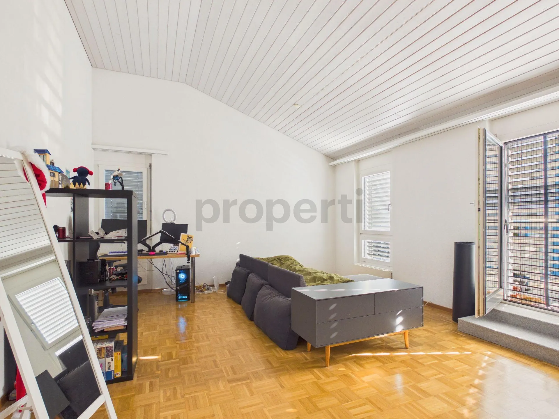 Helle 2.5-Zimmer-Wohnung mit Balkon, Uzwil