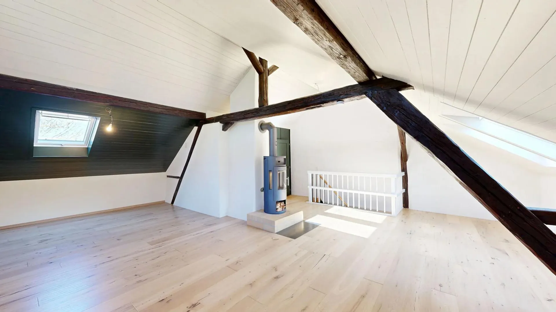 Renoviertes 3.5-Zimmer-Doppeleinfamilienhaus mit viel Charme