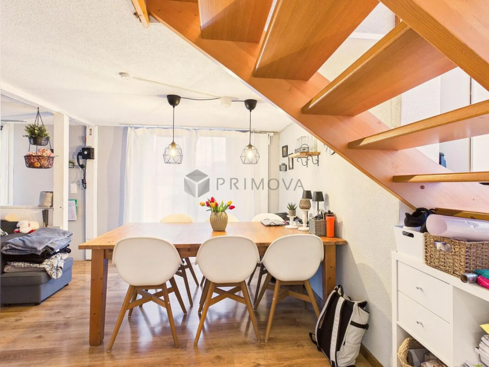 Charmantes Einfamilienhaus mit grosser Terrasse direkt am Fluss in idyllischer Kulisse!