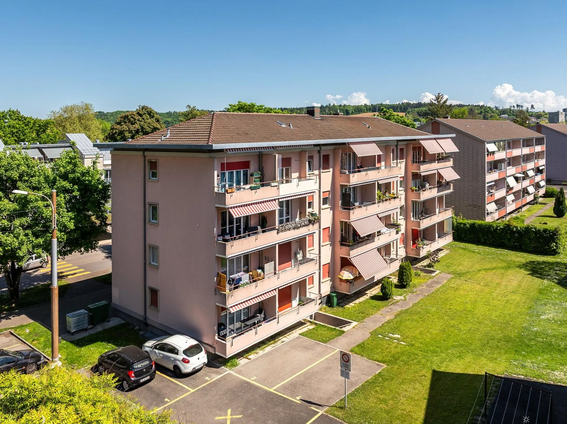 Helle Wohnung mit Blick ins Grüne