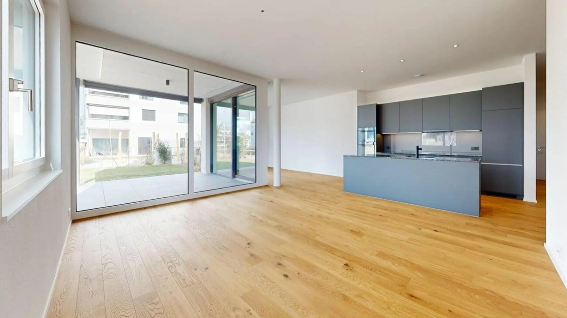 Exklusive 5.5-Zimmer-Gartenwohnung an bester Lage