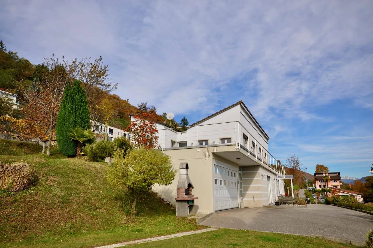 Image 5