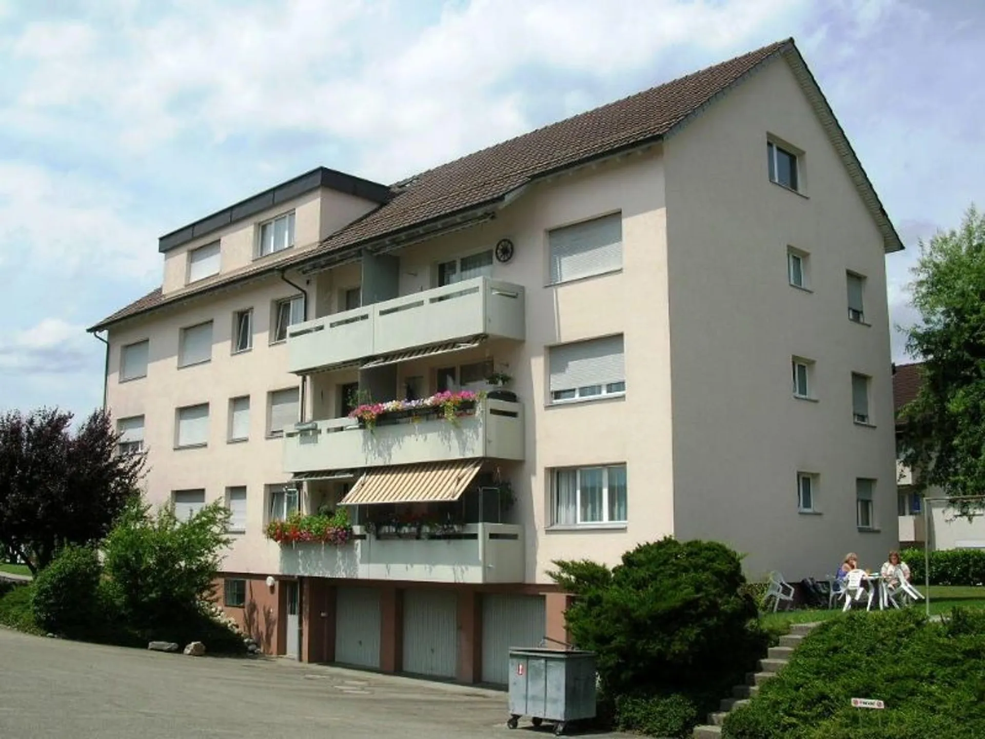 GRÜN | ZENTRAL | RUHIG