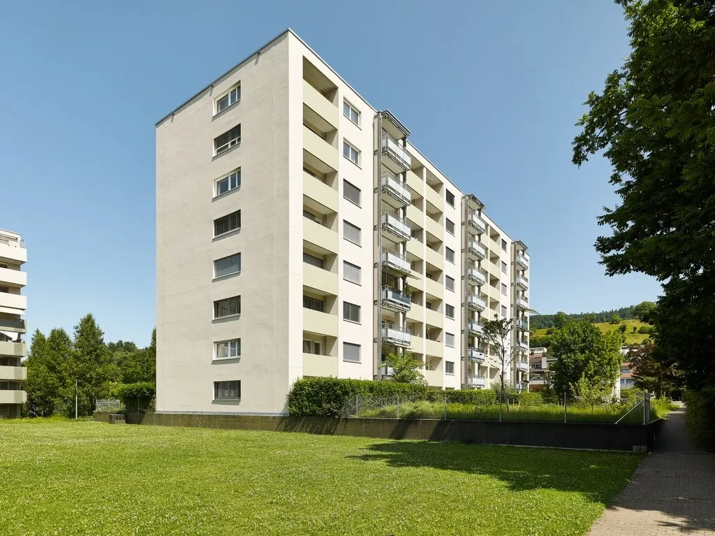 MIETEN OHNE KAUTION - Sanierte Wohnung mit Weitsicht