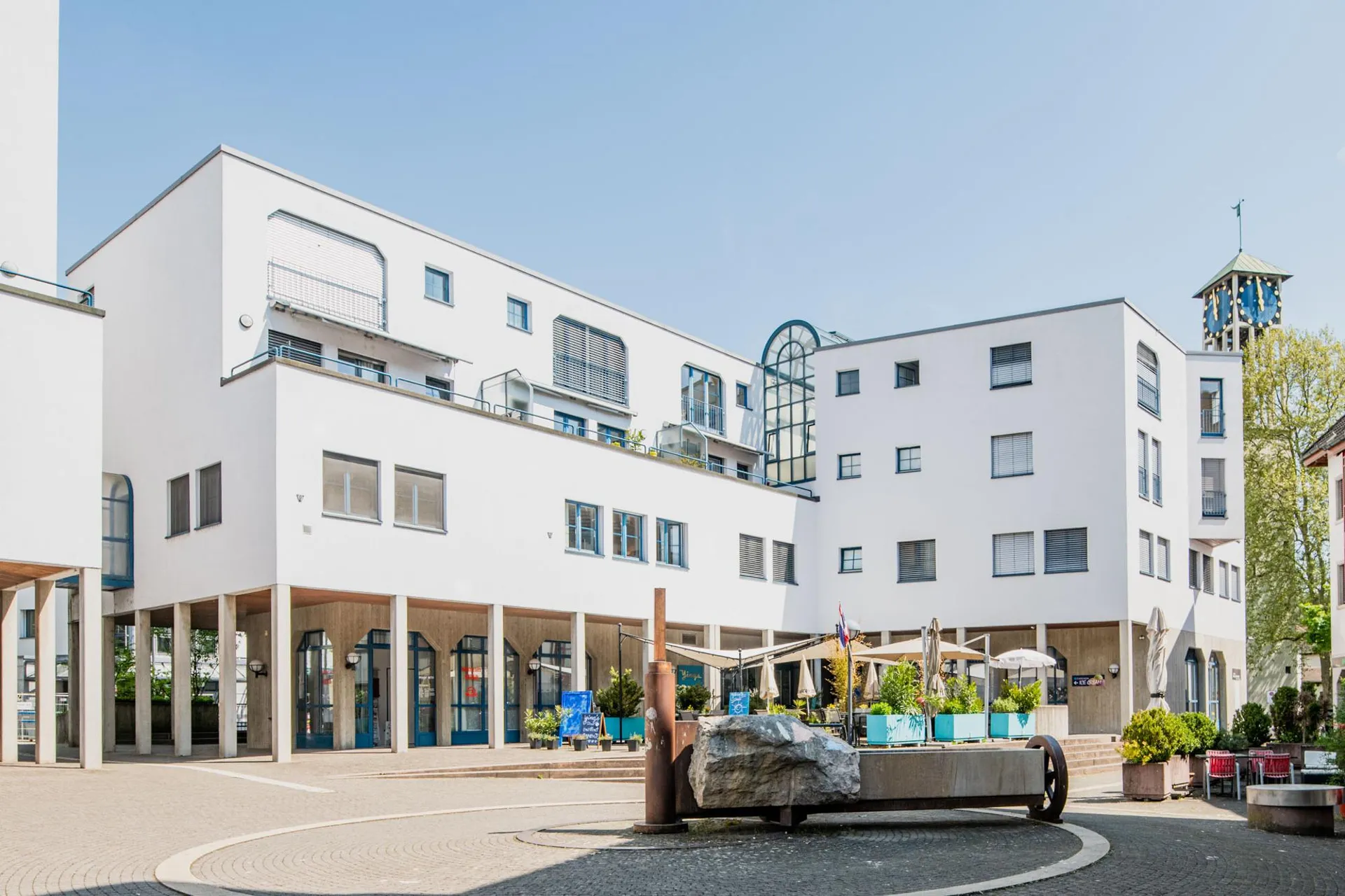 Gemütliche 2.5-Zimmerwohnung mit Wintergarten