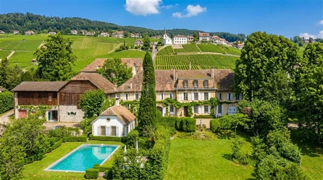 Außergewöhnliches Anwesen im Herzen der Weinberge
