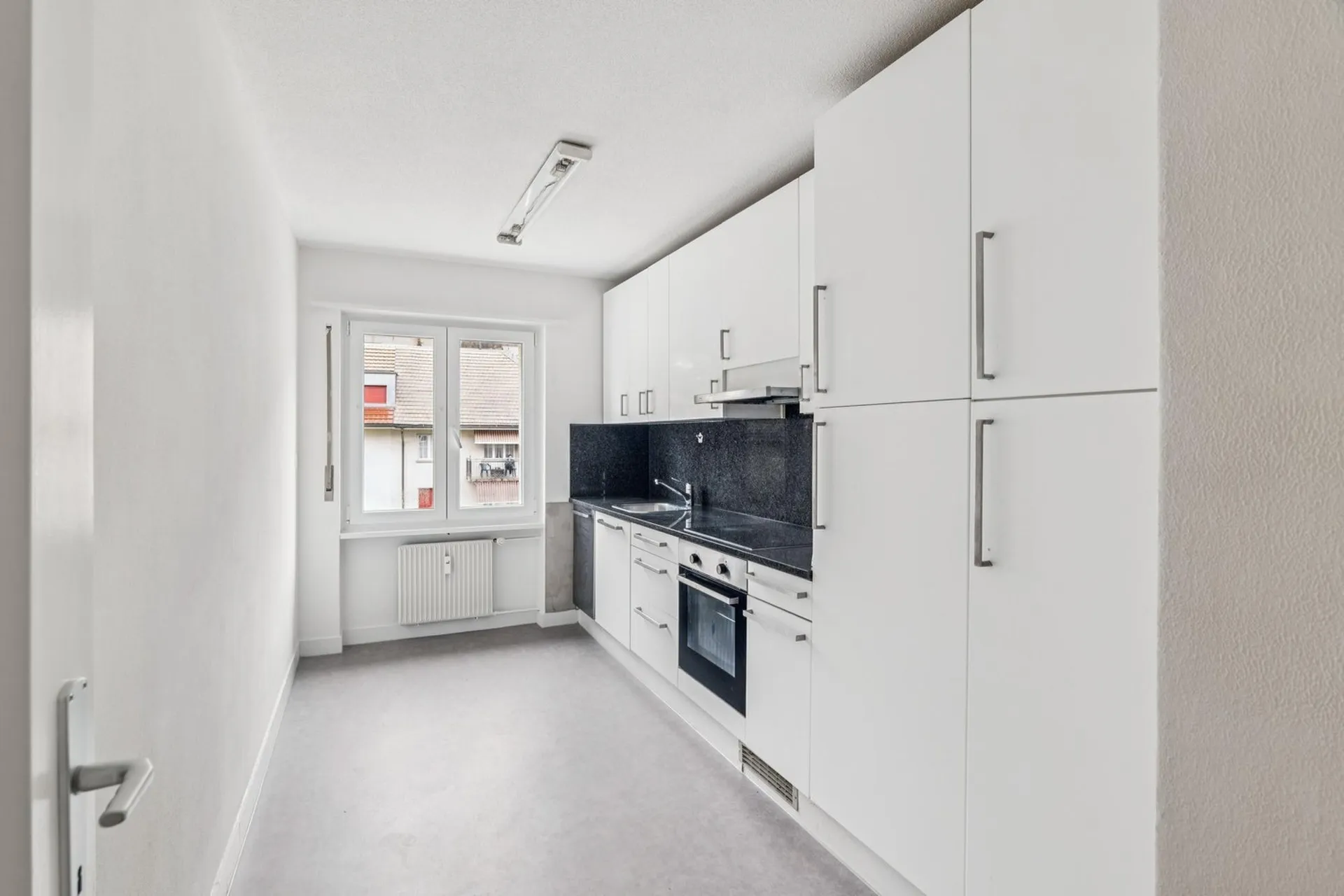 Jetzt einziehen - frisch renovierte Wohnung  ruhig, grün & zentral