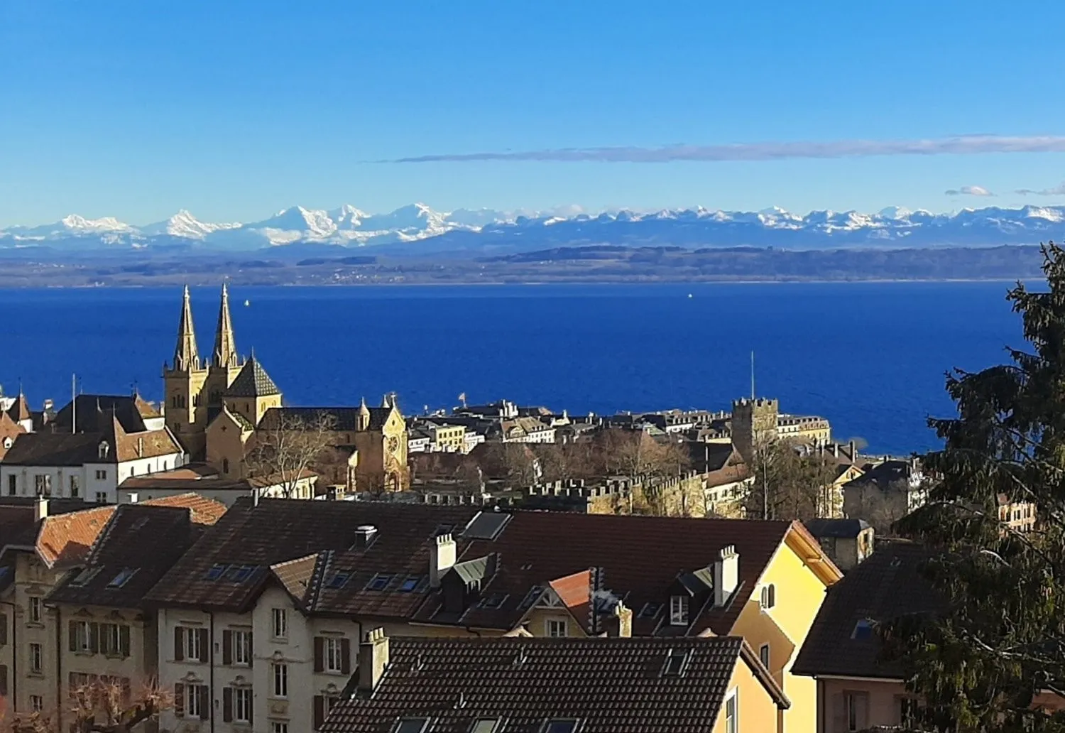 APPARTEMENT 4 PIÈCES À NEUCHÂTEL, MEUBLÉ, DURÉE DÉTERMINÉE