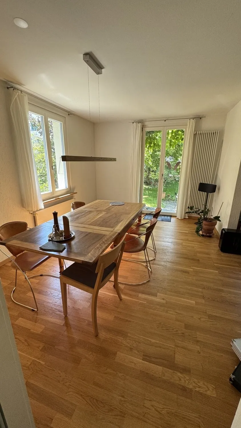 5½ ZIMMER-HAUS IN ITTIGEN (BE), MÖBLIERT, TEMPORÄR