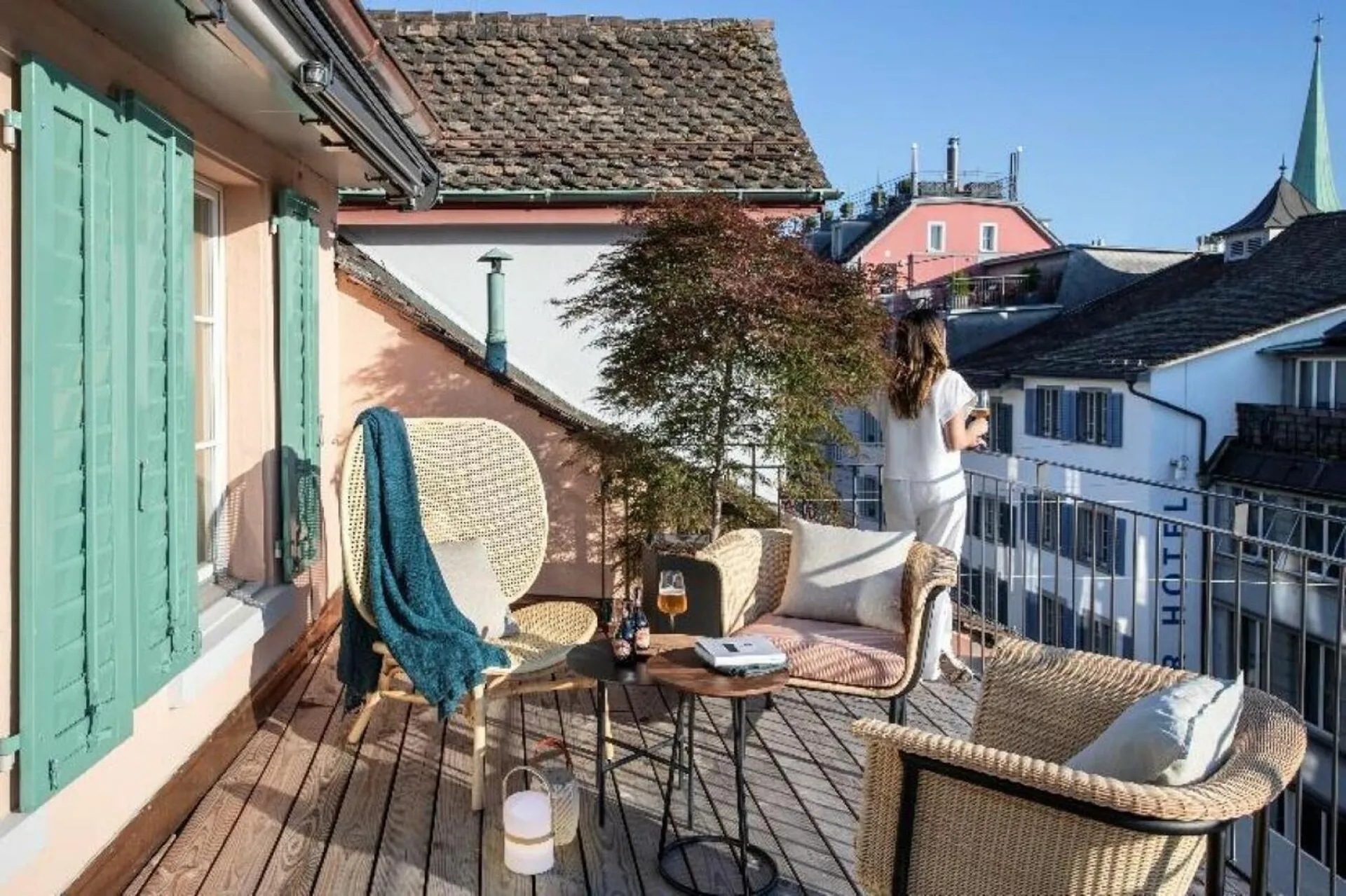 Fully serviced luxury apartments in historic building in the city centre