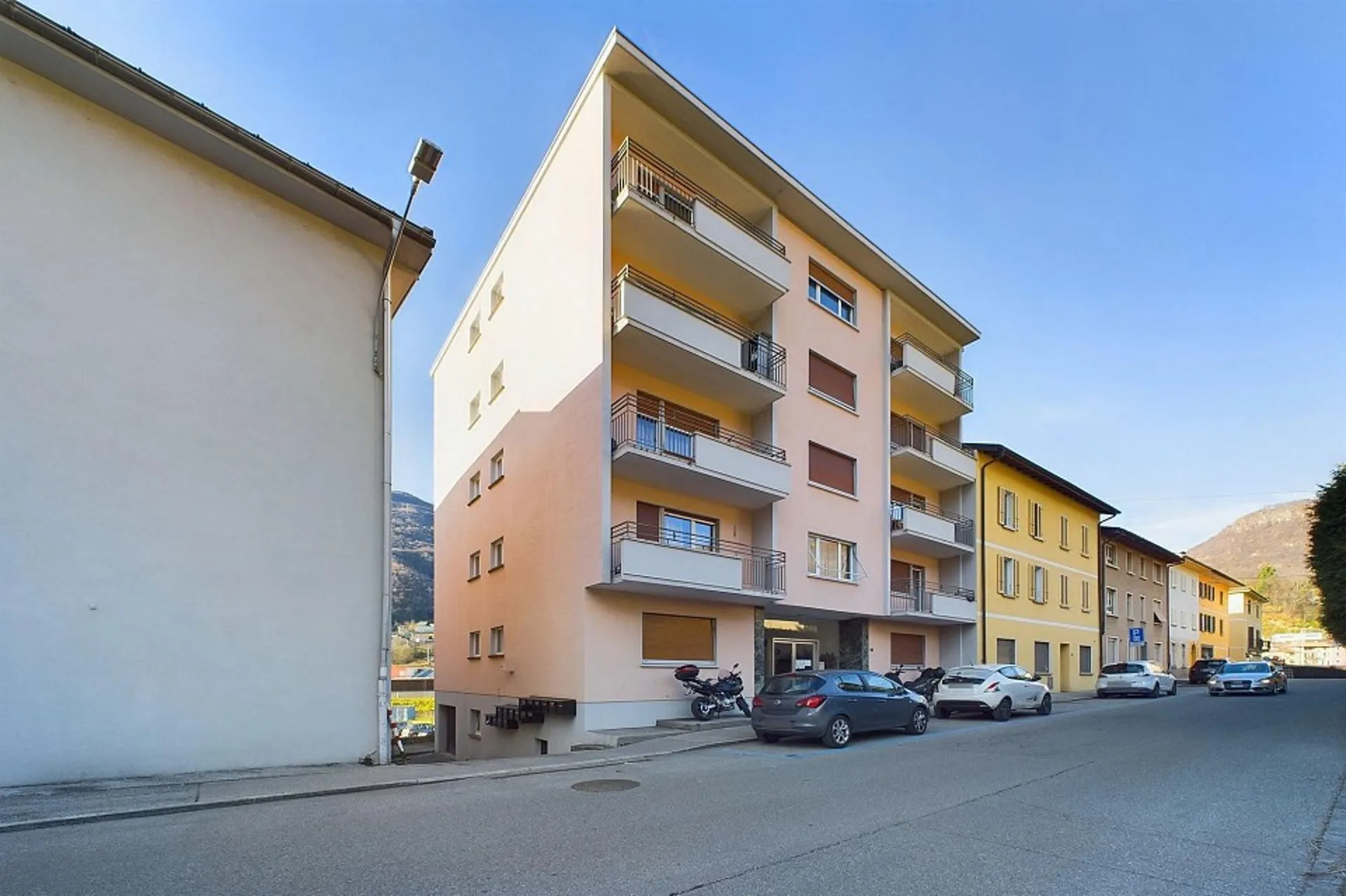 Appartamento di 2 ½ locali con bella vista e ottimo rendimento