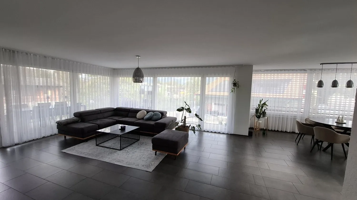 4 ZI-WOHNUNG IN LAUFEN (BL), MÖBLIERT, TEMPORÄR