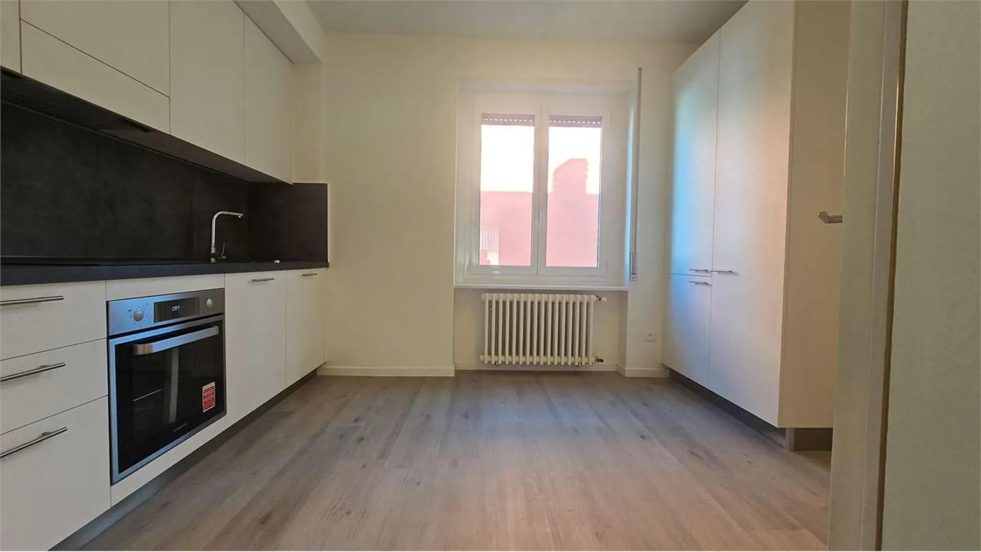 Trilocale in centro a chiasso primo piano