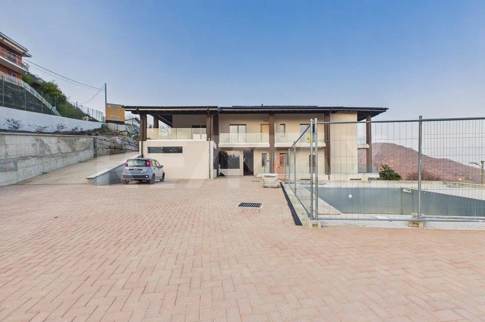 Residenza Lake View - Nuovi appartamenti con vista sul lago di Luga...